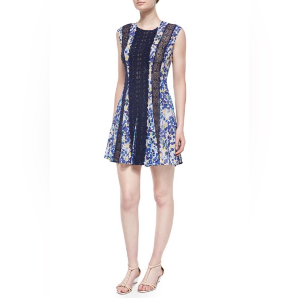 BCBG MAXAZRIA JALENA DRESS SZ.2